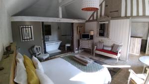 Hebergement Domaine du Lieu des Brocs : photos des chambres