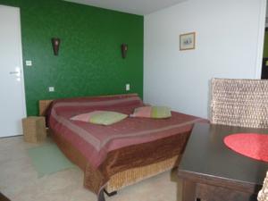 Chambres d'hotes/B&B Les Pres-Sales : Chambre Double 