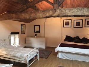 Hebergement Les Vieilles Ombres : photos des chambres