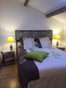 Hebergement Le Chat Blanc Gite : photos des chambres
