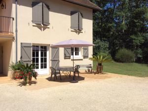 Chambres d'hotes/B&B Chambre d'Hote La Gariotte : Suite - Vue sur Jardin