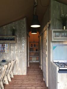 Hebergement Camping Les Chenes Rouges : photos des chambres