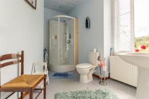 Chambres d'hotes/B&B Au Clapotis de la Cure : photos des chambres