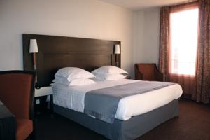 Newhotel Saint Charles : Chambre Double/Lits Jumeaux