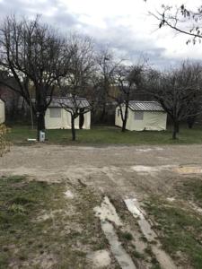 Hebergement Camping de Laragne : photos des chambres