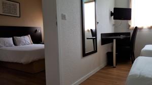 Citotel Hotel d'Alsace : Chambre Quadruple