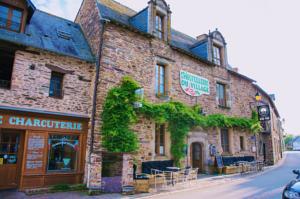 Chambres d'hotes/B&B Le CDV - Bar Lounge & Chambres Insolites : Suite Lit Queen-Size de Luxe