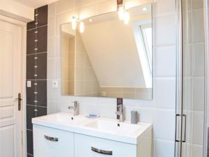 Appartement Apartment Ponts 29 : photos des chambres