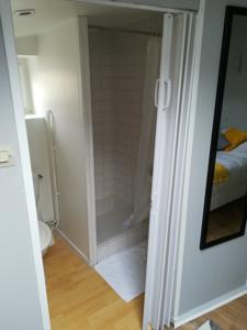Hotel O PTi' NID : photos des chambres