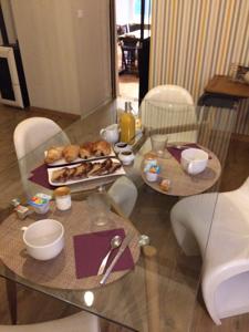 Chambres d'hotes/B&B La Cour du Rhone : photos des chambres
