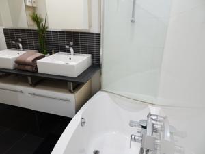 Appartement Le Central, 3-bedroom in Central Nice : photos des chambres