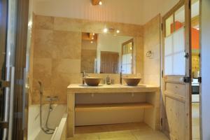 Hebergement Gites Domaine des Machottes : photos des chambres