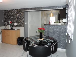 Chambres d'hotes/B&B Chambres d'Hotes La Maison Neuve : photos des chambres