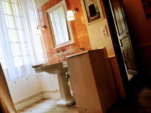Chambres d'hotes/B&B Abbaye de Vauluisant : photos des chambres