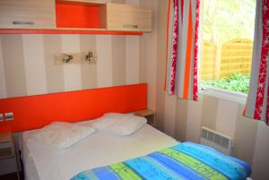 Hebergement Camping Le Val d'Herault : photos des chambres