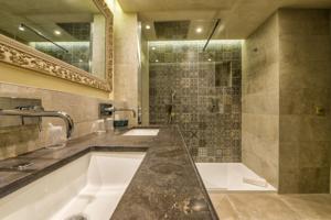 Nouvel Hotel du Commerce : photos des chambres