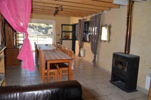 Hebergement Gite D'Etape Des Eysserennes : photos des chambres