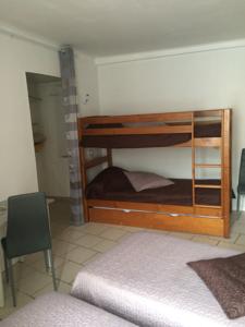 Hotel Logis Le Beausejour : Chambre Quadruple