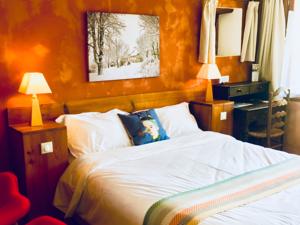 Hebergement Chambre d'Hotes La Grange des Ecrins : photos des chambres