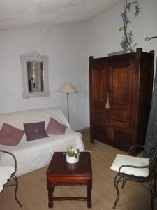Chambres d'hotes/B&B Mas Les Micocouliers : photos des chambres