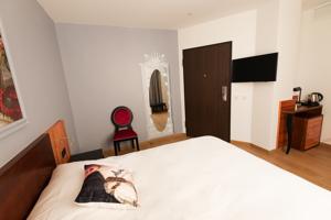 Hotel des Lys (ex Hotel Richaud) : Chambre Triple Supérieure