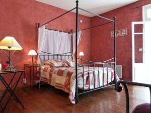 Chambres d'hotes/B&B Mas des Bougainvillees : Chambre Double avec Balcon