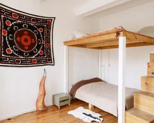 Appartement Loft ensoleille (metro climatisation) : photos des chambres