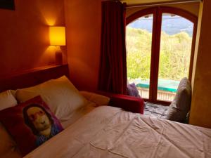 Hebergement Chambre d'Hotes La Grange des Ecrins : photos des chambres