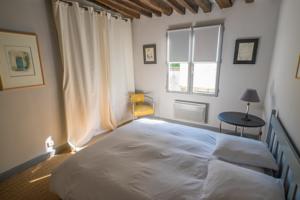 Appartement La Cour des Chevau-Legers : photos des chambres
