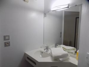 NESTOR HOTEL (Le pre Vert) : photos des chambres