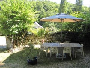 Hebergement House Le troglo bleu 2 : photos des chambres