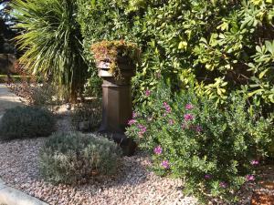 Hebergement 55, Avenue d'Espoulette, Montelimar, France : photos des chambres