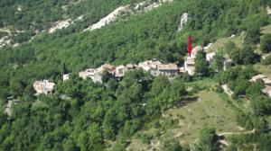 Hebergement Maison Chasteuil : photos des chambres
