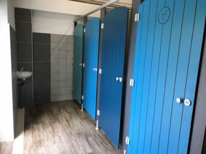Hebergement Camping Frederic Mistral : photos des chambres