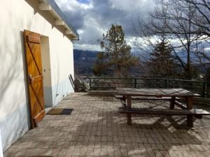 Appartement Grand F3 terrasse, vue : photos des chambres