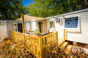 Hebergement Camping Le Bois Fleuri : photos des chambres