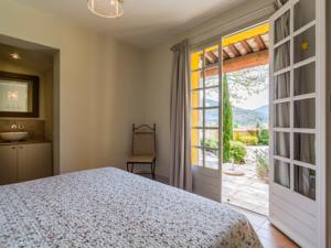 Hebergement Les Romarins 10 : photos des chambres