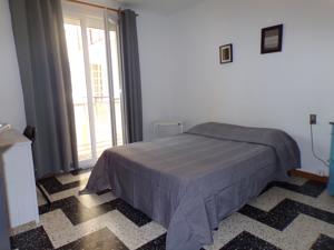 St Gauderique, Appartement 2 Chambres avec Parking : photos des chambres