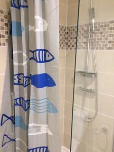 Chambres d'hotes/B&B LES PIEDS DANS L'EAU : photos des chambres