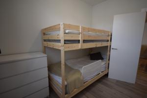 Appartement Apartamento con jardin y barbacoa en Osseja : photos des chambres