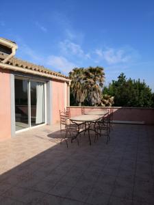 Appartement Domaine de l'Aumone : Appartement Supérieur à 3 Chambres