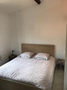 Appartement Charming flat in la Turbie village : photos des chambres