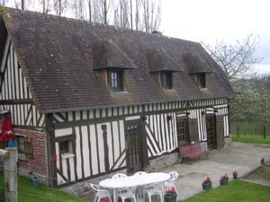 Hebergement Gites de la Chesnee : photos des chambres
