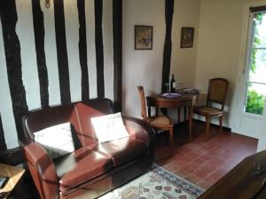 Hebergement Gites de la Chesnee : photos des chambres
