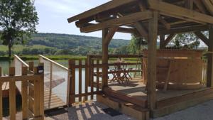 Hebergement Les Lodges du Canal de Bourgogne : photos des chambres