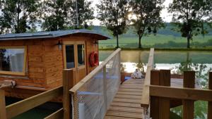 Hebergement Les Lodges du Canal de Bourgogne : photos des chambres