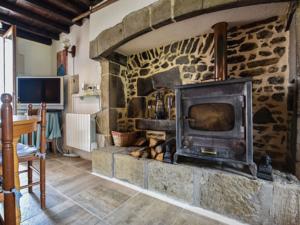 Hebergement Entre Clermont Ferrand Et Montlucon : photos des chambres