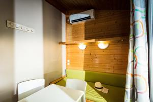 Hebergement Camping Le Bois Fleuri : photos des chambres