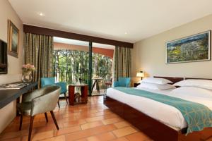 Villa Duflot Chateaux & Hotels Collection : Chambre Double ou Lits Jumeaux Deluxe avec Baignoire