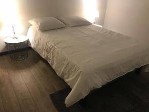 Appartement L'Arbre : photos des chambres